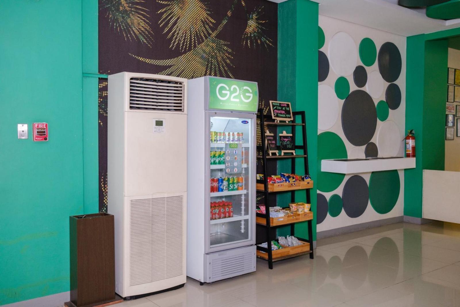 Go Hotels Lanang - Davao Stadt Exterior foto